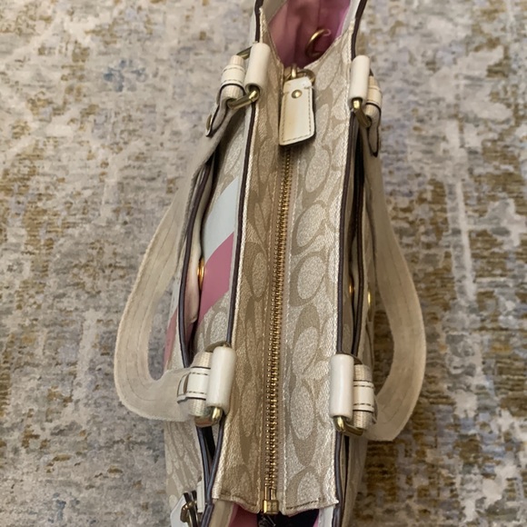 💥💥SOLD💥💥Coach Shoulder Bag - Picture 6 of 8